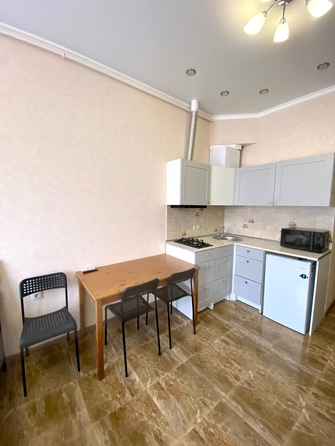 
   Продам 2-комнатную, 57 м², Крымская ул, 22 к.22

. Фото 1.