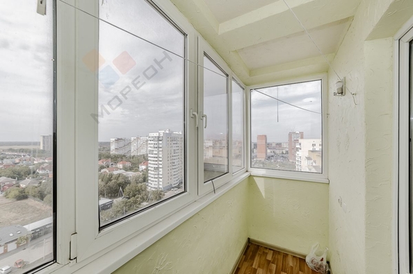 
   Продам 3-комнатную, 81.5 м², 9-я Тихая ул, 5

. Фото 5.