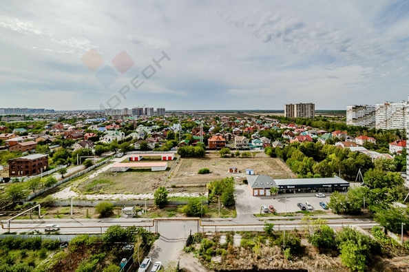 
   Продам 3-комнатную, 81.5 м², 9-я Тихая ул, 5

. Фото 25.