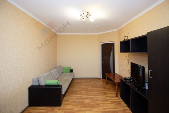 
   Продам 1-комнатную, 35.5 м², Стасова ул, 183/1

. Фото 4.