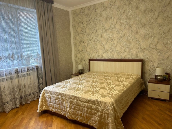 
   Продам 3-комнатную, 81 м², Спортивная ул, 37А

. Фото 1.