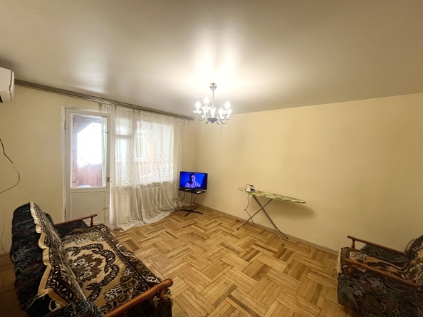 
   Продам 3-комнатную, 75 м², Ленина ул, 157

. Фото 1.