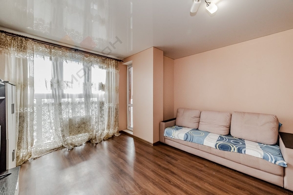 
   Продам 1-комнатную, 38.4 м², Античная ул, 1

. Фото 4.