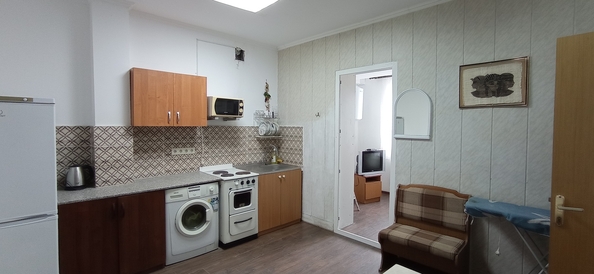 
   Продам 2-комнатную, 75 м², Объездная ул, 9

. Фото 2.