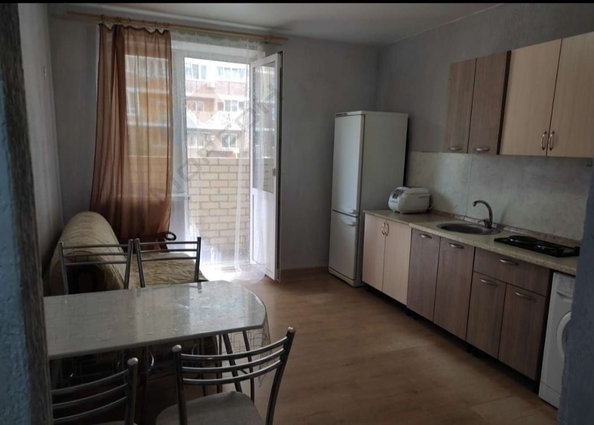 
   Продам 2-комнатную, 65.4 м², Петра Метальникова ул, 5/к1

. Фото 1.