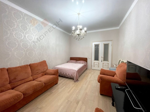 
   Продам 1-комнатную, 44 м², Шоссе Нефтяников ул, 22к1

. Фото 2.