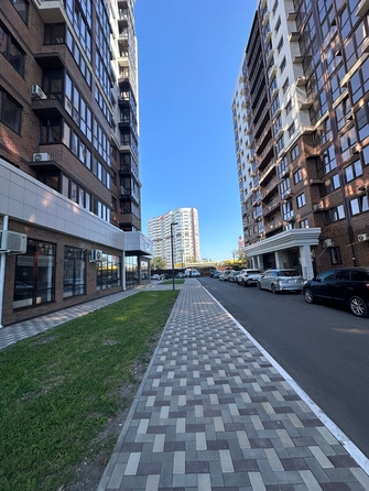 
   Продам 1-комнатную, 43 м², Омелькова ул, 93

. Фото 2.