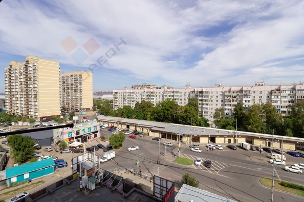 
   Продам 2-комнатную, 50.6 м², Тюляева ул, 39

. Фото 21.