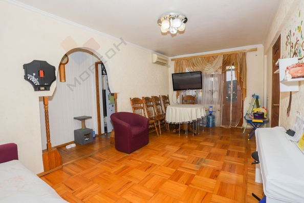 
   Продам 3-комнатную, 61.1 м², Ставропольская ул, 266

. Фото 2.