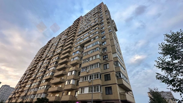 
   Продам 1-комнатную, 38.5 м², Бородинская (Пашковский жилой массив тер ул, 150Бк1

. Фото 7.