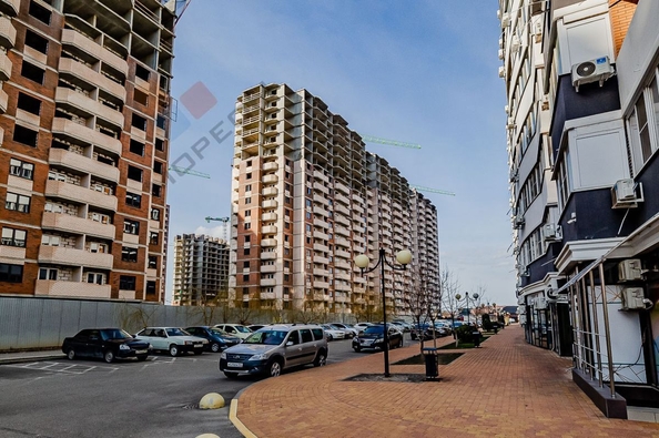 
   Продам 2-комнатную, 66 м², Тополиная ул, 40/1к2

. Фото 5.