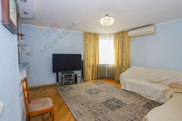 
   Продам 3-комнатную, 79.6 м², Уральская ул, 13

. Фото 7.