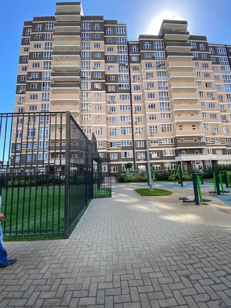 
   Продам 2-комнатную, 58.2 м², Мурата Ахеджака ул, 12к4

. Фото 1.