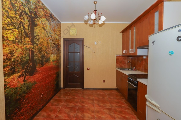 
   Продам 1-комнатную, 39 м², Прокофьева С.С. ул, 6

. Фото 4.