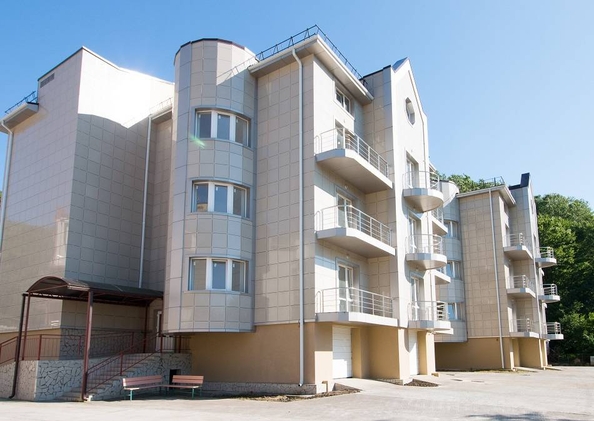 
   Продам 2-комнатную, 90.5 м², Магнитогорский пер, 2/1к2

. Фото 2.