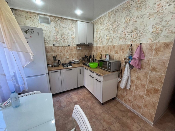 
   Продам 2-комнатную, 47.6 м², Цюрупы ул, 8

. Фото 9.