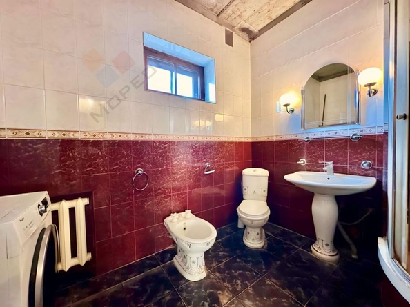 
   Продам дом, 249.5 м², Краснодар

. Фото 31.