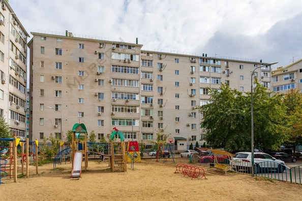 
   Продам 1-комнатную, 44.2 м², Черкасская ул, 105

. Фото 16.