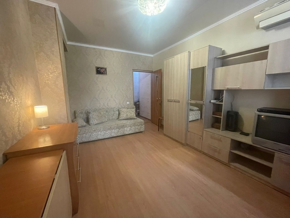 
   Продам 1-комнатную, 44 м², Шевченко ул, 288Б

. Фото 1.