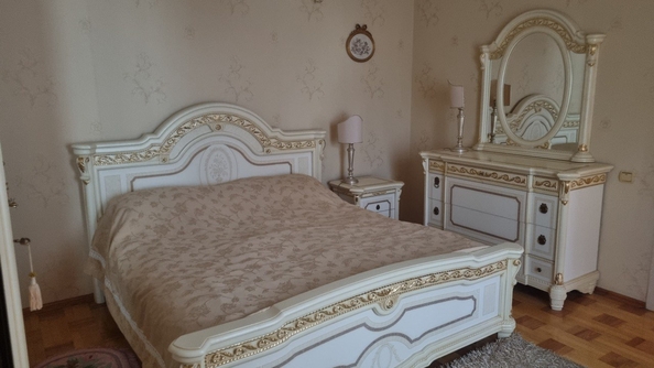 
   Продам 3-комнатную, 105 м², Красногвардейская ул, д 34

. Фото 9.