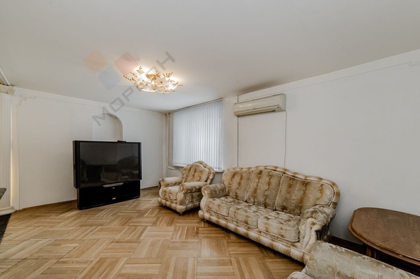 
   Продам 3-комнатную, 66.4 м², Пушкина ул, 5

. Фото 4.