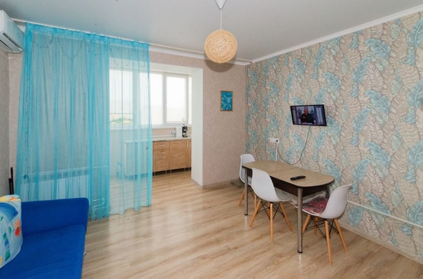 
   Продам 2-комнатную, 73 м², Владимирская ул, 144

. Фото 1.