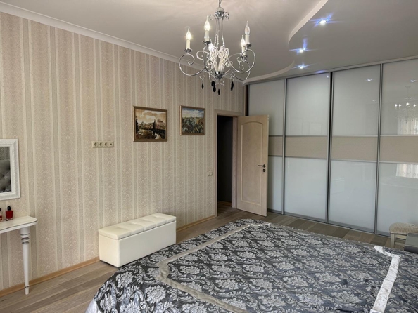 
   Продам 4-комнатную, 186 м², Ленина ул, д 9

. Фото 25.