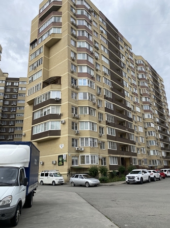 
   Продам 1-комнатную, 37 м², Лазурная ул, 10к1

. Фото 22.