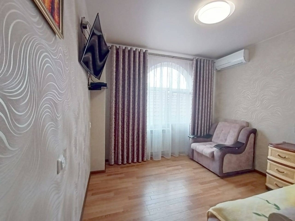 
   Продам 1-комнатную, 33 м², Кирова ул, 127

. Фото 6.