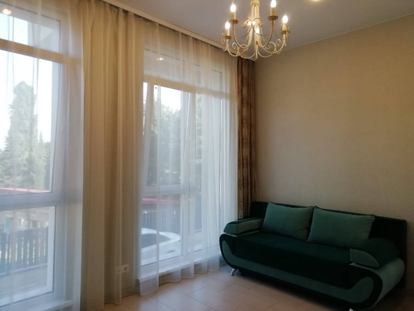 
   Продам 1-комнатную, 22.6 м², Виноградная ул, 221/5

. Фото 1.