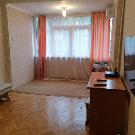 
   Продам 2-комнатную, 50 м², Роз ул, 54

. Фото 4.