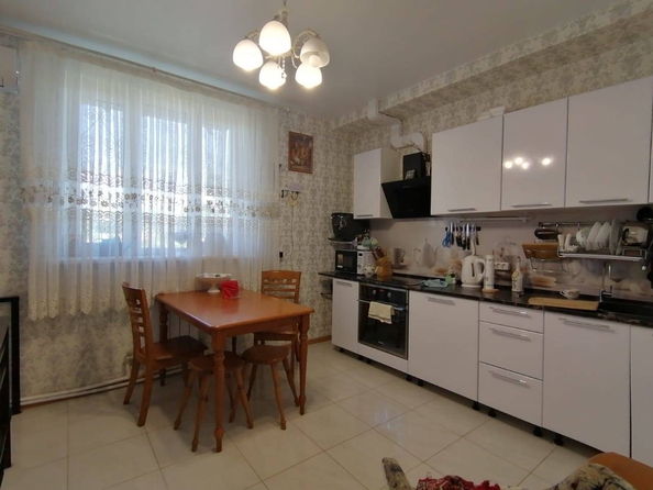 
   Продам 3-комнатную, 122 м², Пирогова ул, 26

. Фото 1.