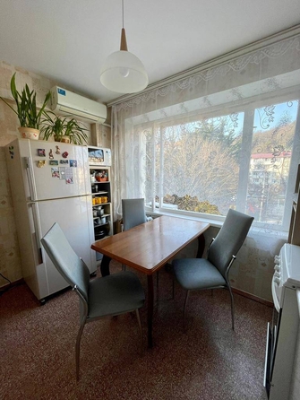 
   Продам 2-комнатную, 53 м², Мира ул, 18

. Фото 2.