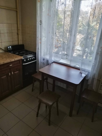 
   Продам 1-комнатную, 33 м², Конституции СССР ул, 36

. Фото 4.