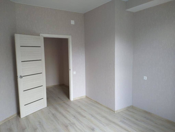 
   Продам 3-комнатную, 70 м², Троицкая ул, 42

. Фото 5.