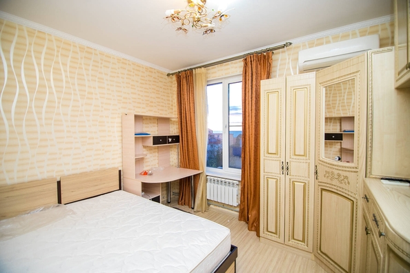 
   Продам 3-комнатную, 85 м², Просвещения ул, 86к1

. Фото 7.