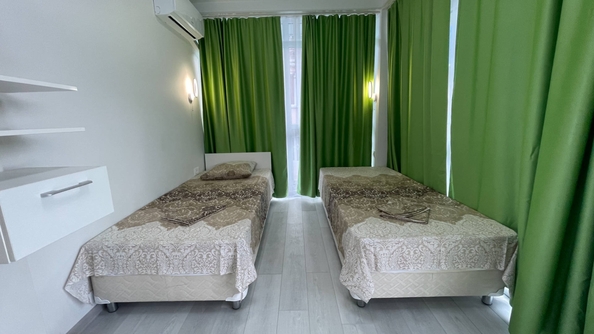 
   Продам 1-комнатную, 42.4 м², Бирюзовая ул, 10А

. Фото 7.
