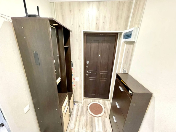 
   Продам 1-комнатную, 25 м², Просвещения ул, 181

. Фото 5.