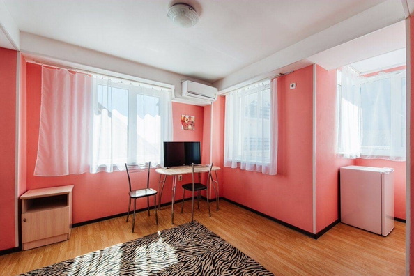 
   Продам 1-комнатную, 35 м², Бирюзовая ул, 7

. Фото 5.