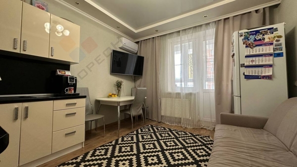 
   Продам 1-комнатную, 52 м², Максима Горького ул, 34к2

. Фото 3.