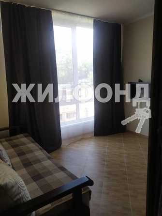 
   Продам студию, 24 м², Крымская ул, 81

. Фото 2.