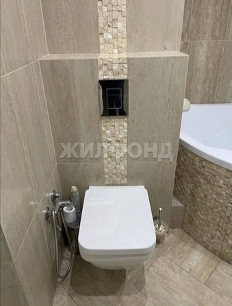 
   Продам 3-комнатную, 87 м², Гастелло ул, 41/3

. Фото 13.