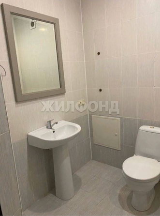 
   Продам 3-комнатную, 131.6 м², Туапсинская ул, 9/2

. Фото 7.