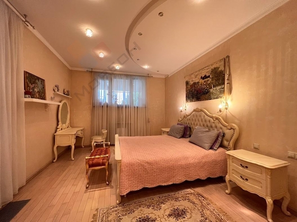 
   Продам дом, 400 м², Краснодар

. Фото 28.