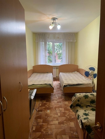 
   Продам 2-комнатную, 44.5 м², Победы ул, 69

. Фото 2.