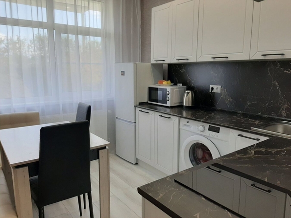 
   Продам 1-комнатную квартира, 31 м², Пионерский пр-кт, 100Вк2

. Фото 7.