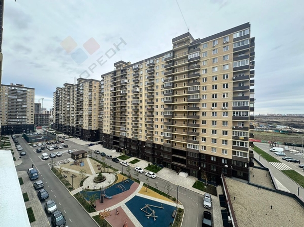 
   Продам 1-комнатную, 35 м², Героя Ростовского ул, 8к4

. Фото 10.