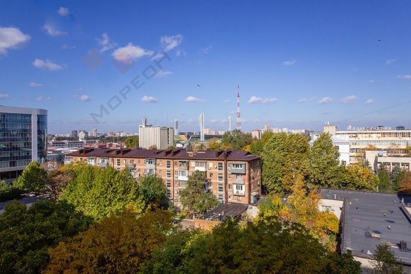 
   Продам 3-комнатную, 73.6 м², Ставропольская ул, 170

. Фото 49.