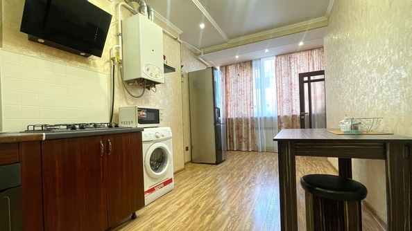 
   Продам 2-комнатную, 65 м², Краснодарская ул, 66В

. Фото 7.