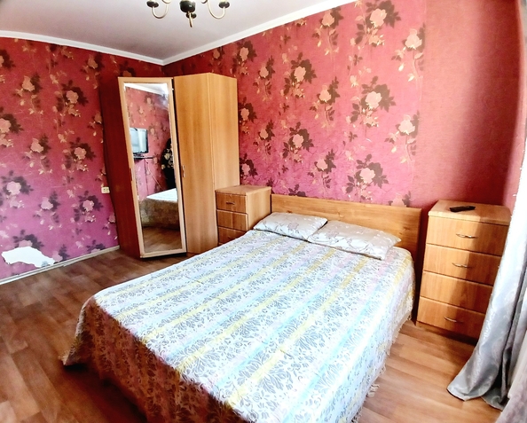 
   Продам 4-комнатную, 92 м², Ленина ул, 143

. Фото 21.